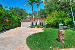 Photo of Listing #A11896532