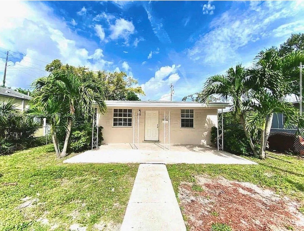 212 Sw 2nd Ter 2, Dania Beach