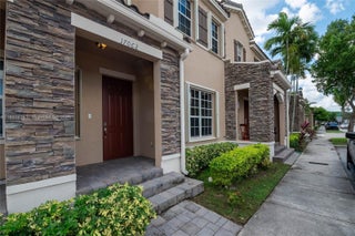 Photo of Listing #A11892629