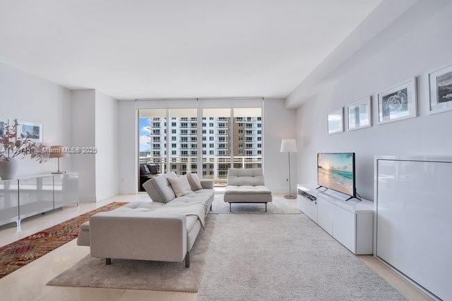 901 Brickell Key Blvd 1902, Miami