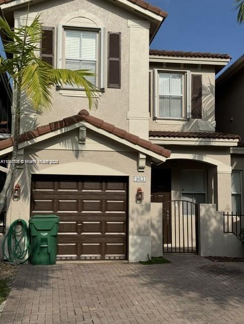 983 Sw 154th Path 983, Miami