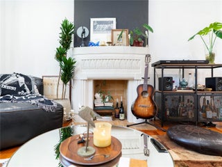 Photo of Listing #A11896936