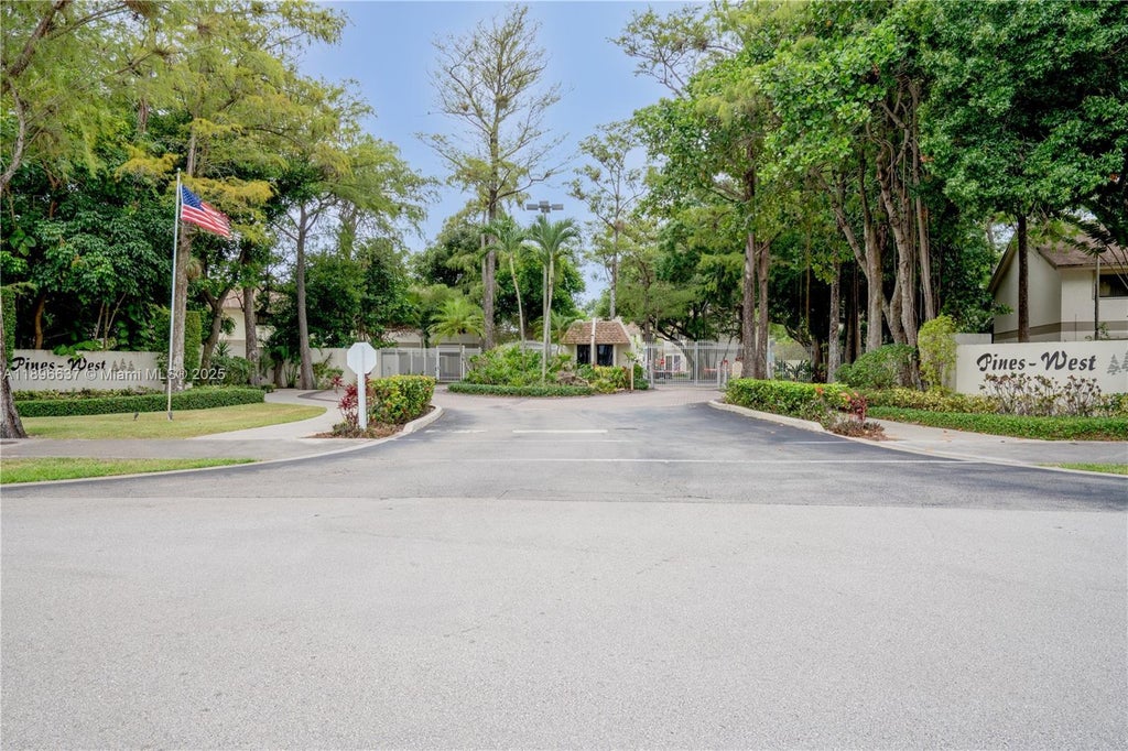 3024 S Oakland Forest Dr 3101, Oakland Park