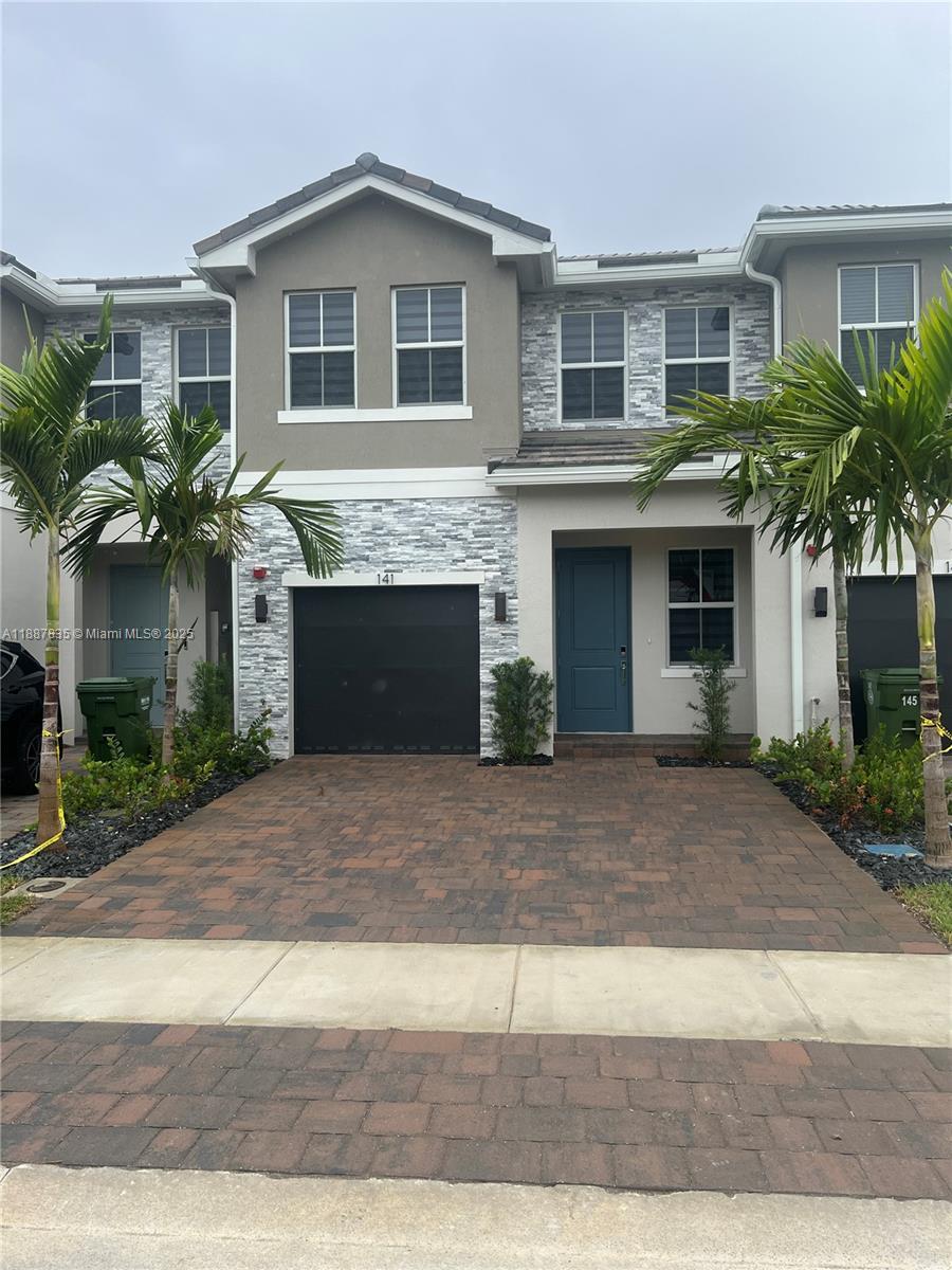 141 Sw 171st Way 141, Pembroke Pines
