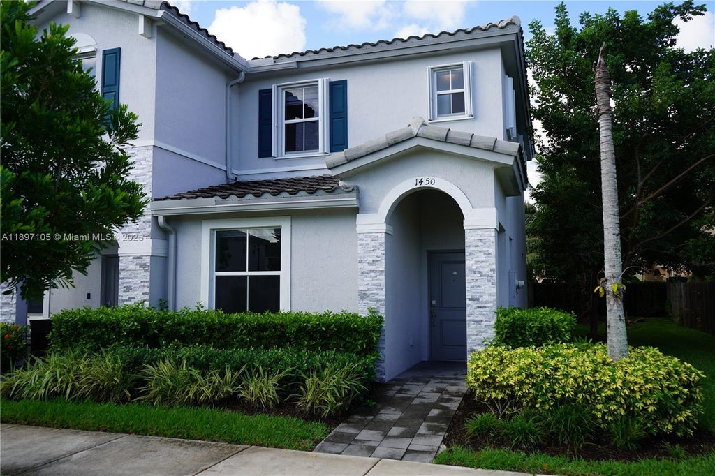 1450 Se 26th Ter, Homestead