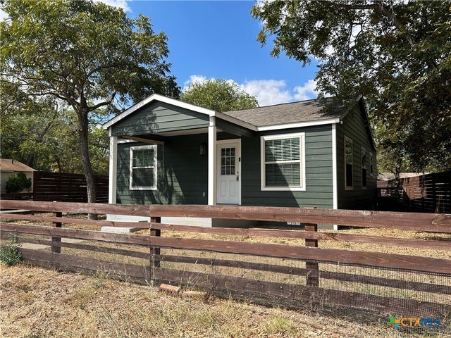 1698 W Bridge Street, New Braunfels