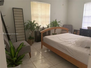 Photo of Listing #A11898524