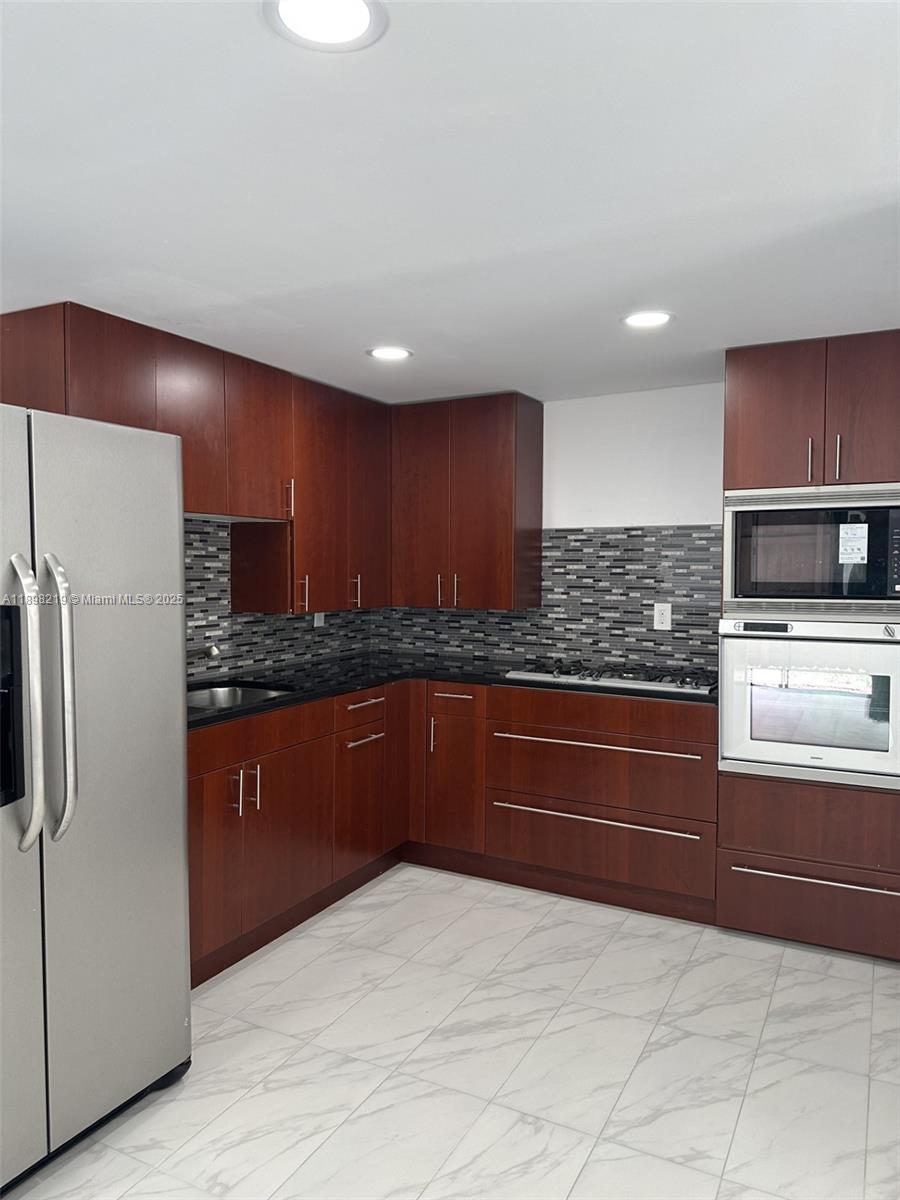 7123 Sw 115th Pl B25, Miami