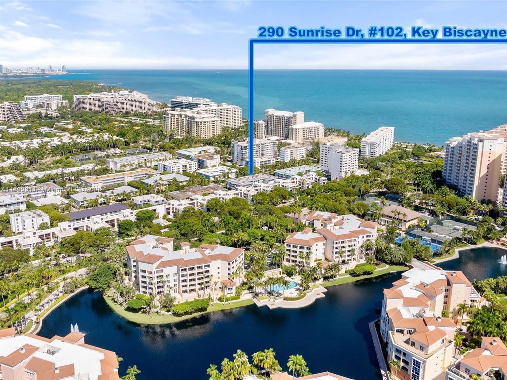 290 Sunrise Dr 1-b, Key Biscayne