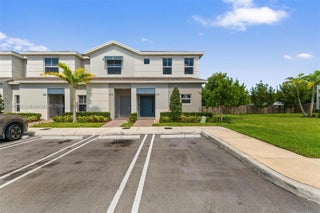 Photo of Listing #A11899003