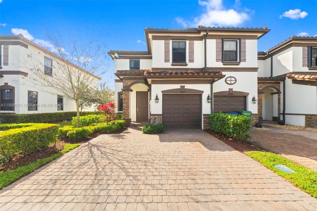 9000 Nw 183rd St 9000, Hialeah