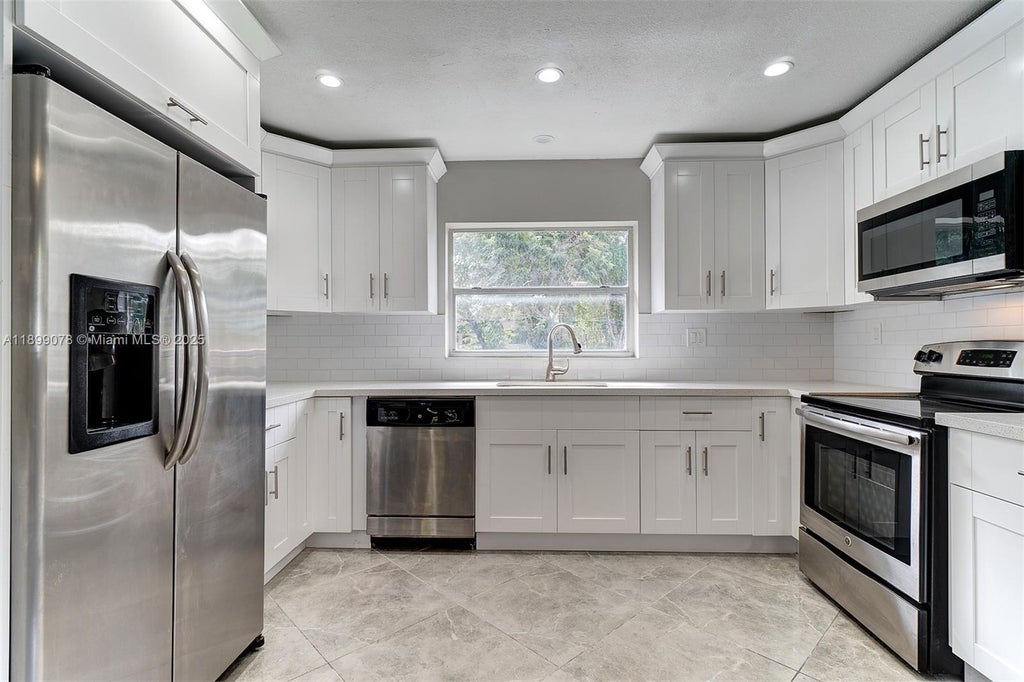 10131 Nw 35th St 15, Coral Springs