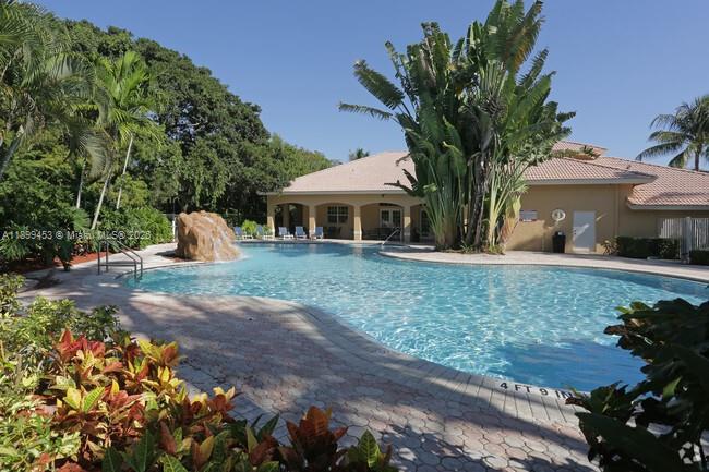 5570 Nw 61st St 912, Coconut Creek