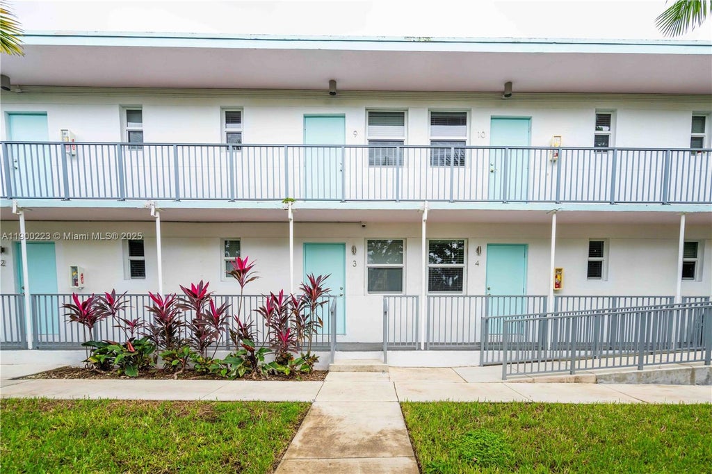 1950 Nw 2nd Ct 10, Miami