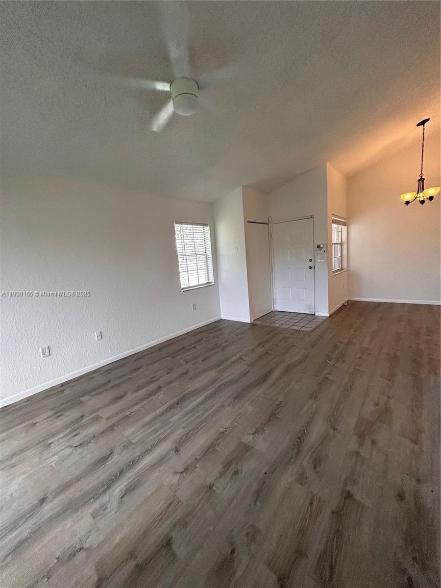 2841 N Oakland Forest Dr 211, Oakland Park