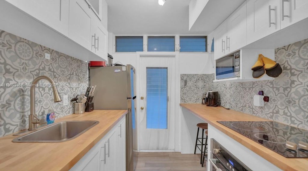 1400 Pennsylvania Ave 15, Miami Beach