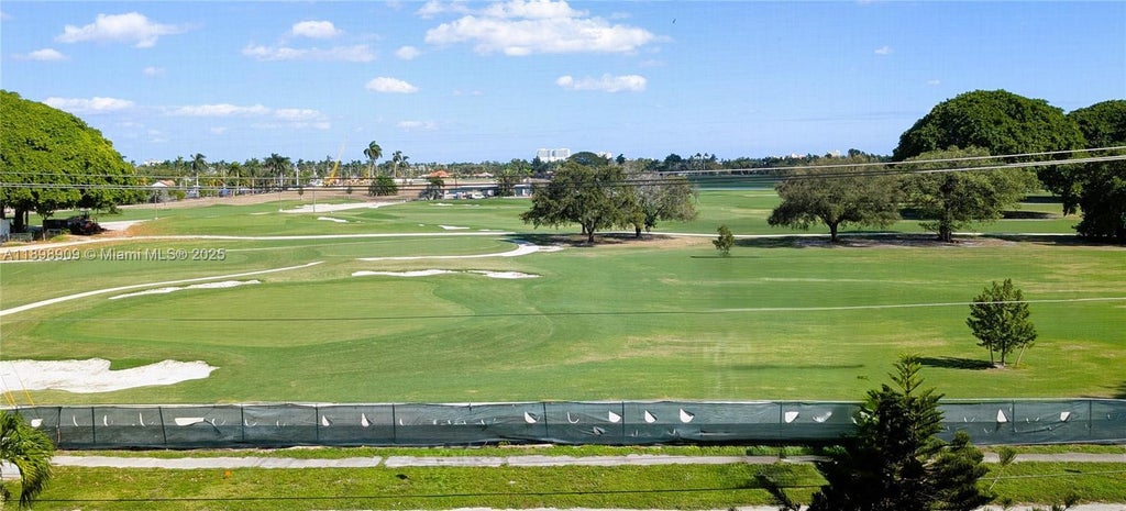 1701 Buchanan St 402, Hollywood