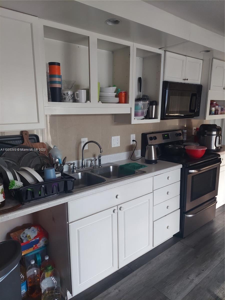 2671 Sw 54th Pl, Dania Beach