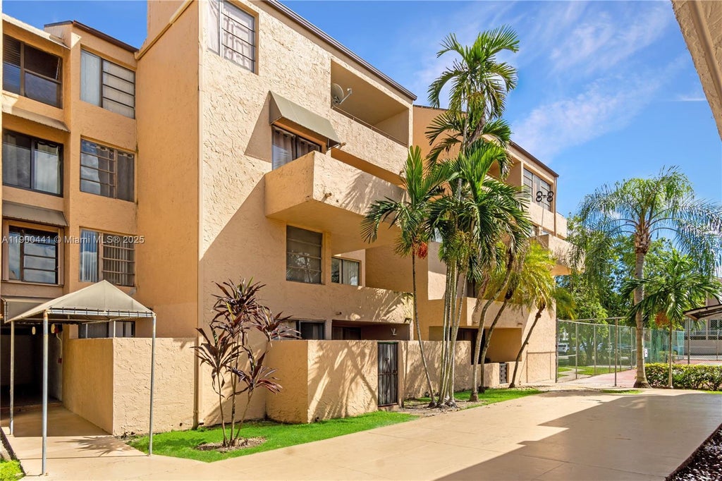 10500 Sw 108th Ave B216, Miami