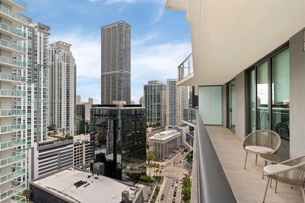 1300 S Miami Ave 2211, Miami