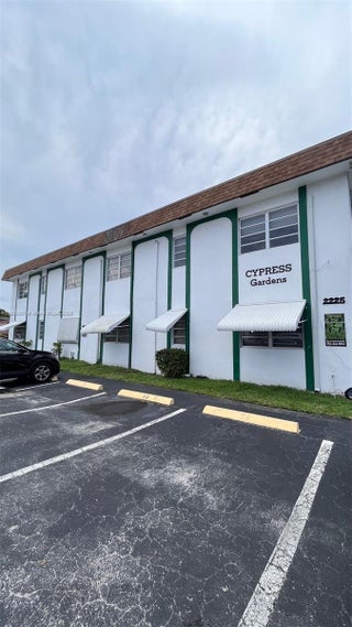 Photo of Listing #A11900097