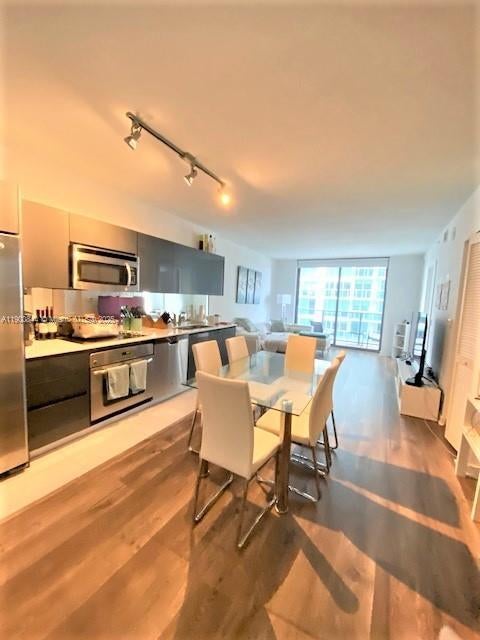 31 Se 6th St 2404, Miami