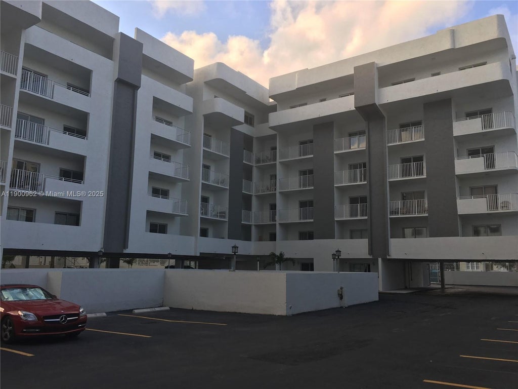395 Ne 21st St 505, Miami