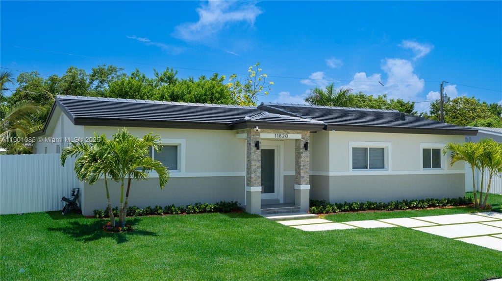 11820 Sw 189th St 1, Miami