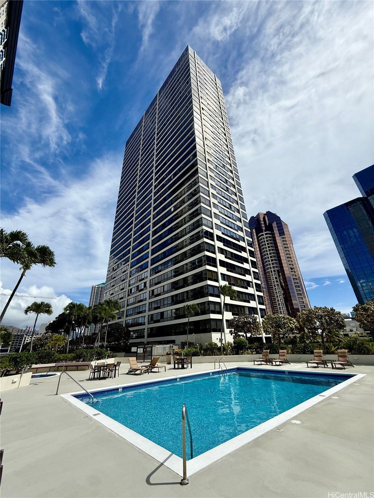 Photo of Listing #202524101