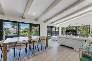 Photo of Listing #A11901246