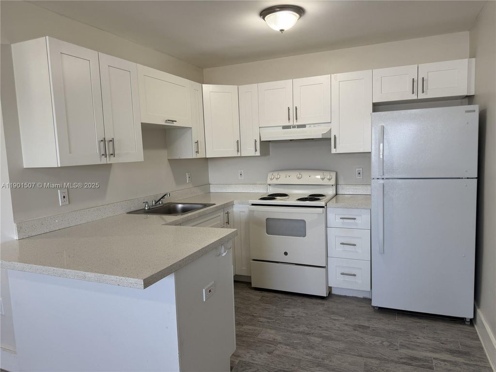 7501 Ne 2nd Ct 7, Miami