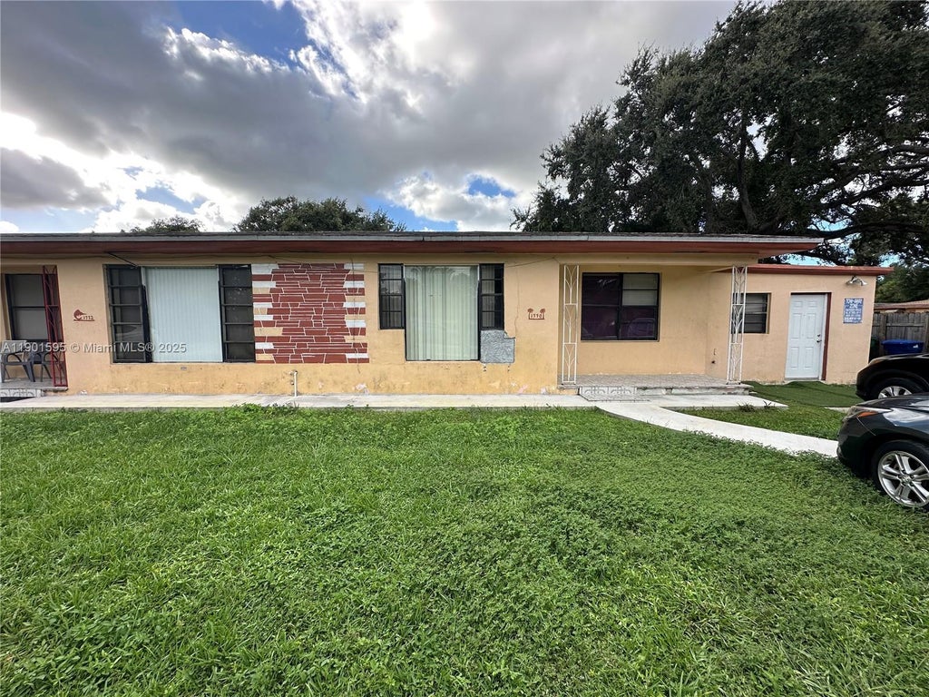 1770 Ne 148th St 1770, Miami