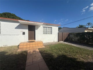 Photo of Listing #A11900510