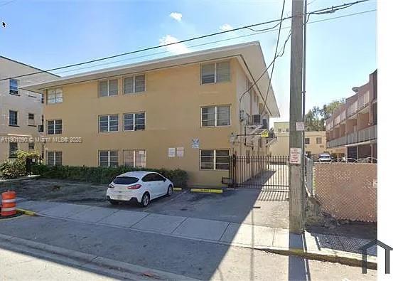 954 Sw 4th St 12, Miami