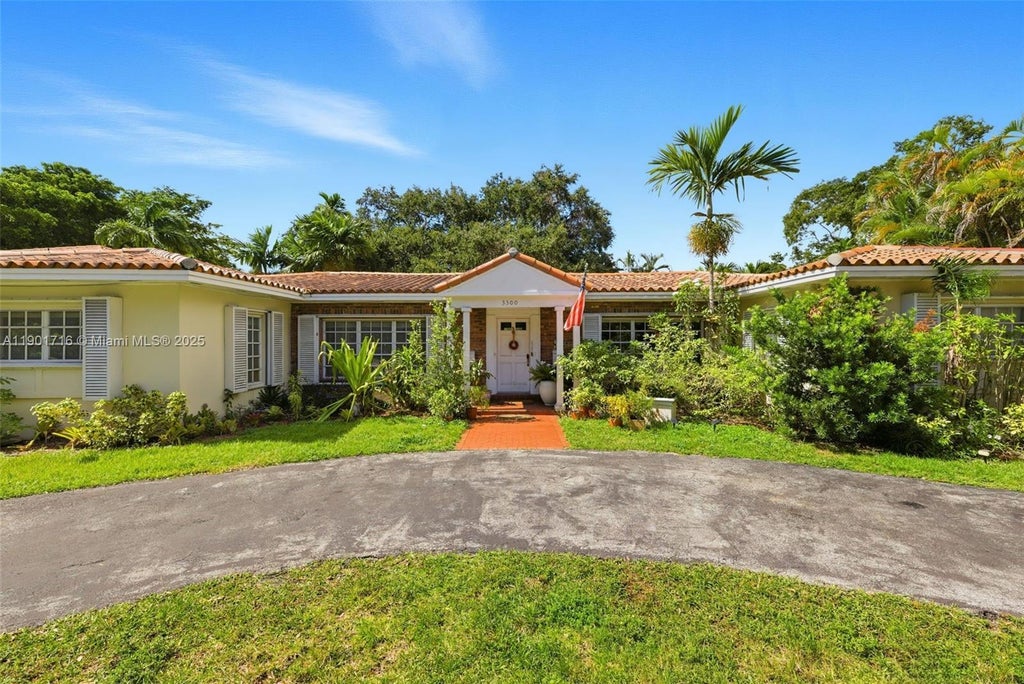 3300 Segovia St B, Coral Gables