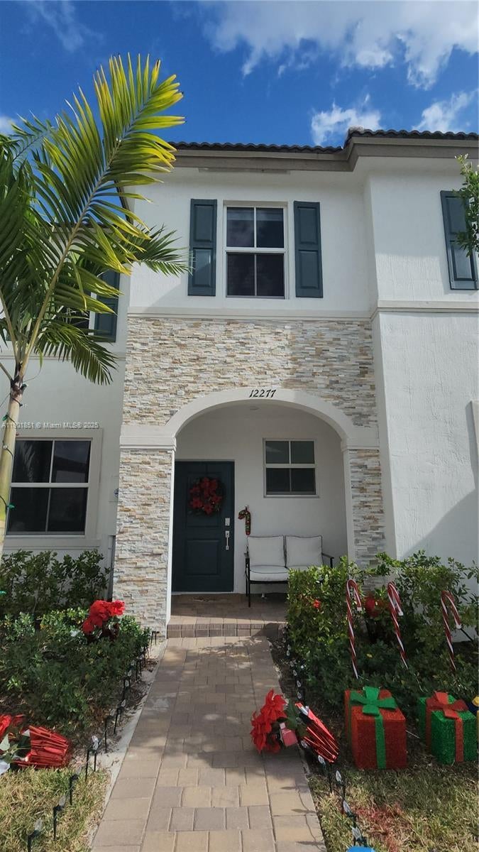 12277 Nw 24th Pl 12277, Miami