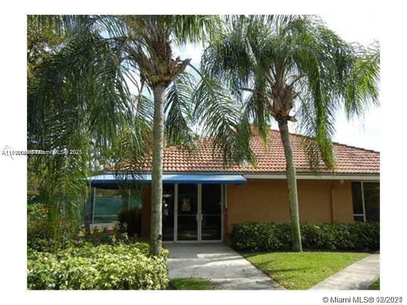 758 Nw 103rd Ter 201, Pembroke Pines