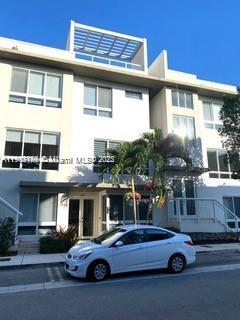 6621 Nw 105th Ct 6621, Doral