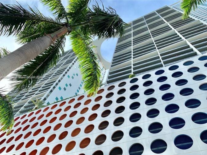 55 Se 6th St 3003, Miami