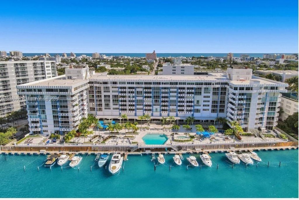 800 West Ave 433, Miami Beach
