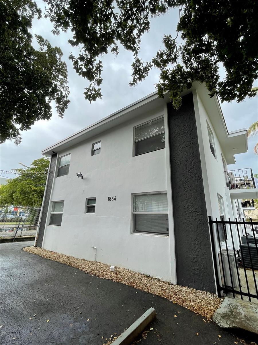 1864 Nw 24th St 4, Miami