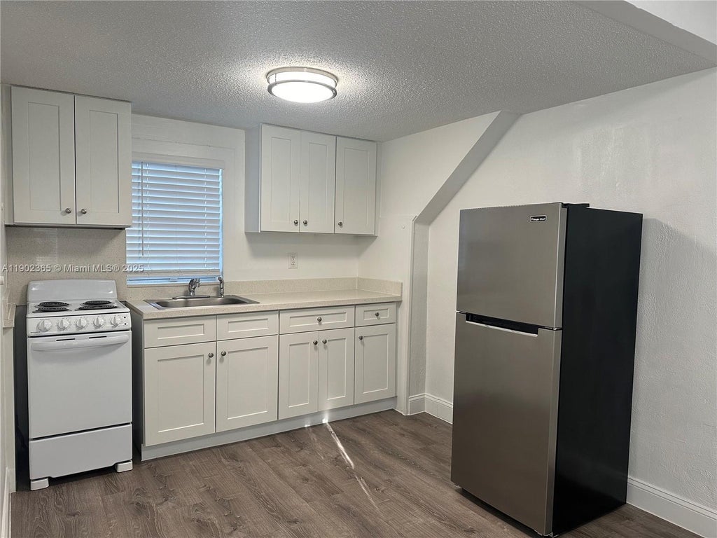 4249 Bougainvilla Dr 4, Lauderdale By The Sea