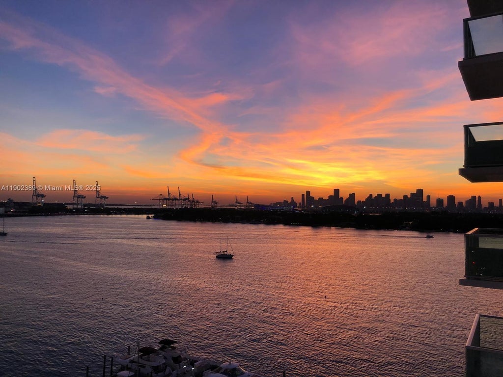 1000 West Ave 1126, Miami Beach