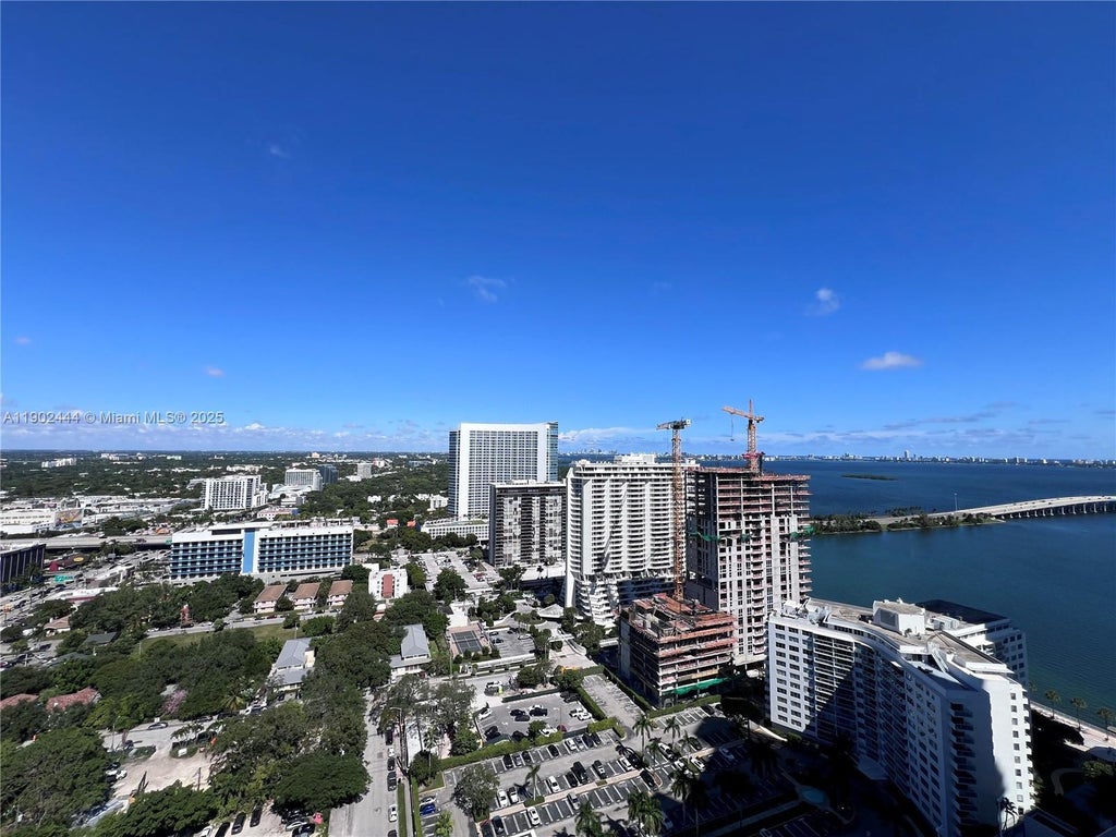 501 Ne 31st St 2810, Miami