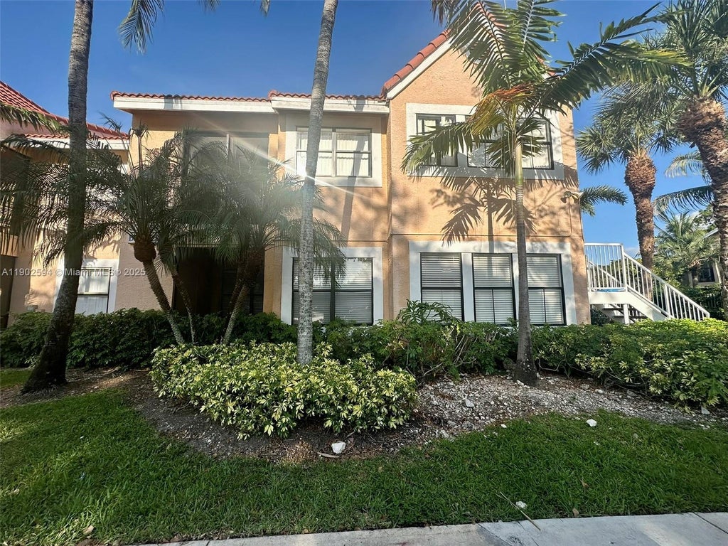 10581 Sw 155th Ct 1214, Miami