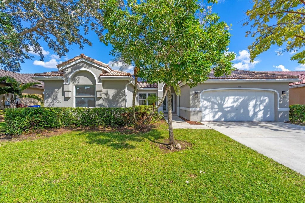 425 Sw 198th Ter ., Pembroke Pines
