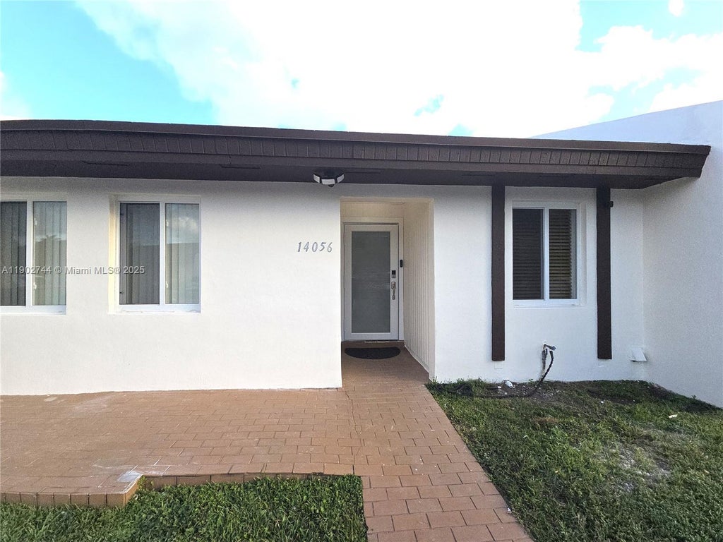 14056 Sw 51st Ln, Miami