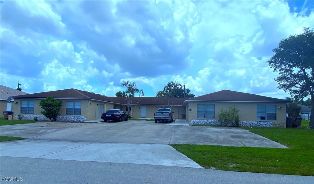 521 Ne 24th Pl 2, Cape Coral