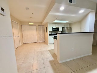 Photo of Listing #A11902982