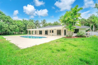 Photo of Listing #A11903294